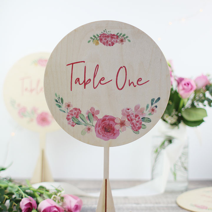 Round Fl Wreath Wedding Table, Round Table Numbers